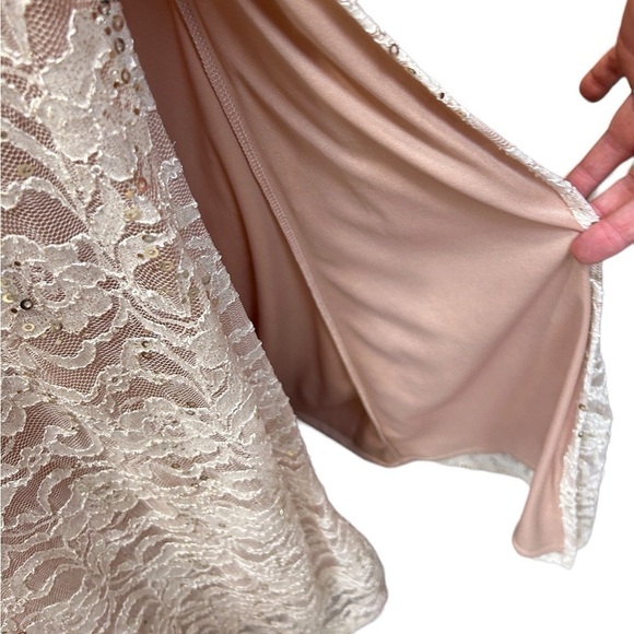Jump Apparel Cocktail/Prom/Party Dress Juniors Cream/Nude Lace Size-11 EUC - Picture 11 of 13